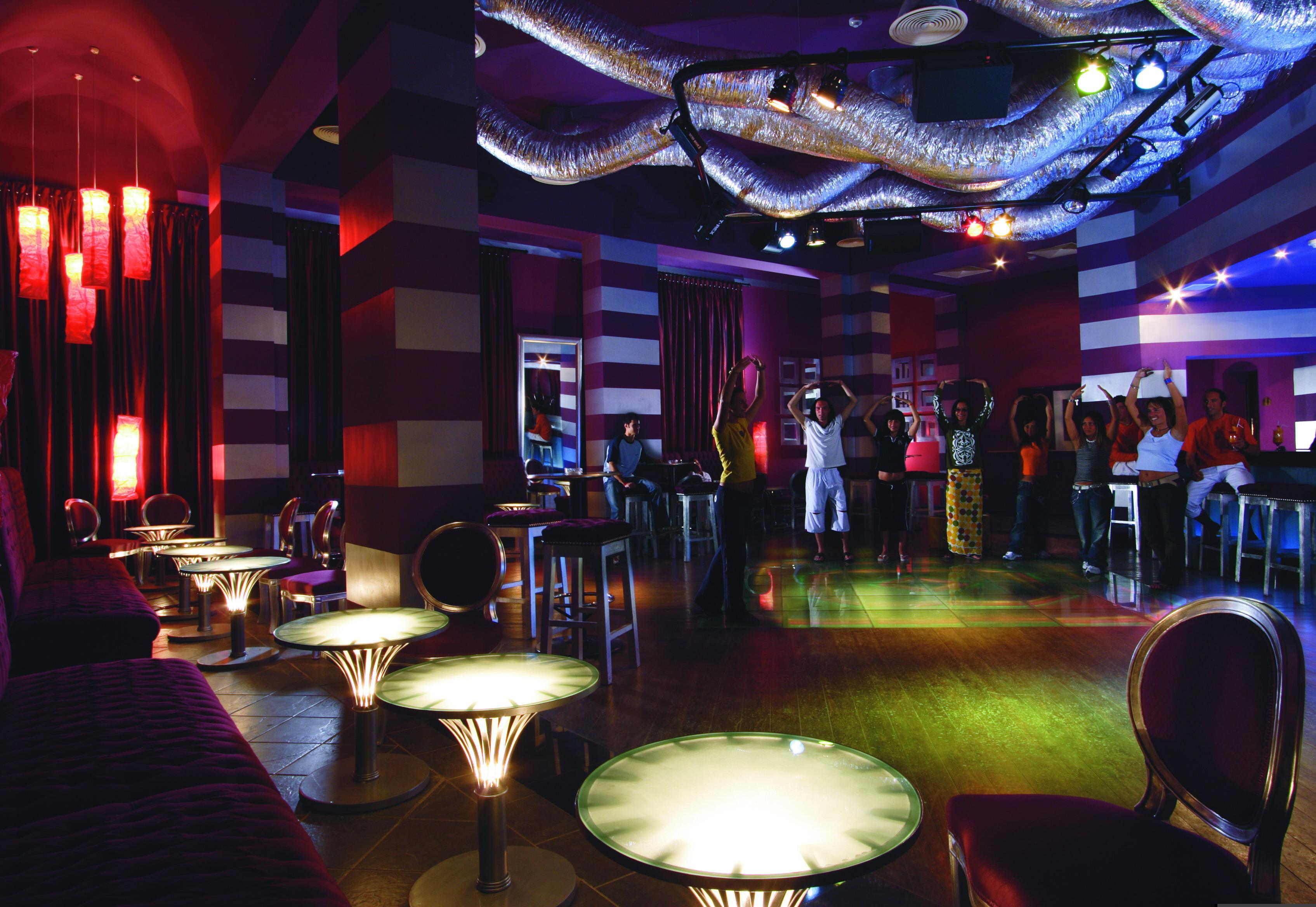 杰斯观景台度假酒店 沙姆沙伊赫 外观 照片 The interior of a nightclub in Bangkok, Thailand